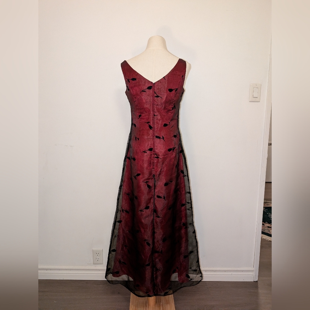 Jessica McClintock For Gunne Sax V Neck Maxi Dress - Picture 7 of 16